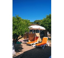 Бунгало для двоих среди природы с видом на горы